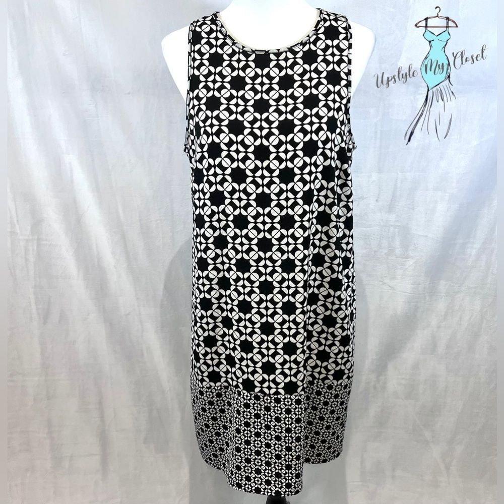 Mud Pie black and white geometric print retro shirt dress size medium